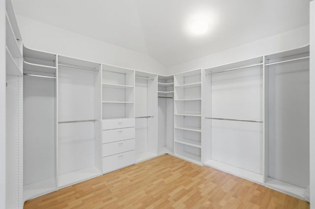 27960 Roble Blanco Court, Los Altos Hills, CA 94022