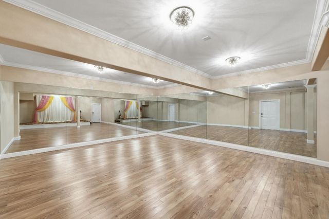 27960 Roble Blanco Court, Los Altos Hills, CA 94022