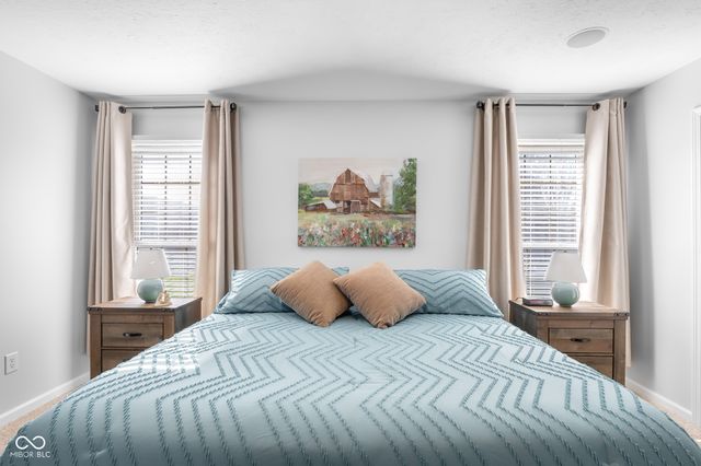 3230 Queensbury Drive, Columbus, IN 47203