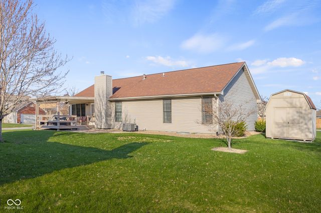 3230 Queensbury Drive, Columbus, IN 47203