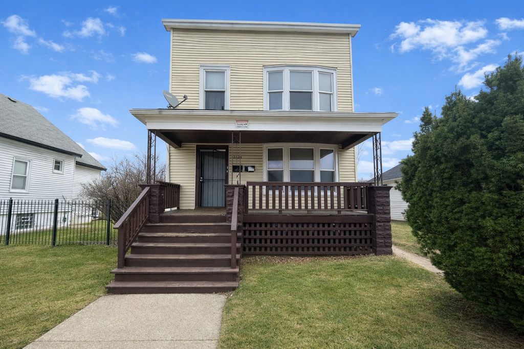 11633 S Parnell Avenue, Chicago, IL 60628