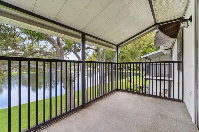 3823 N OAK DRIVE K22, Tampa, FL 33611
