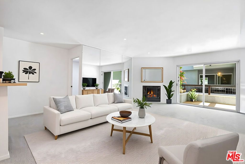 8635 Falmouth Avenue 110, Playa Del Rey, CA 90293