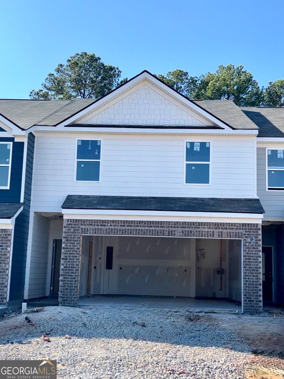 5423 Biltmore Drive, Atlanta, GA 30349