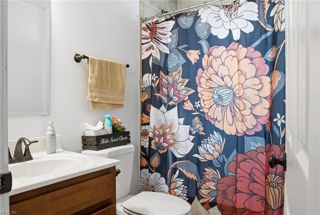 2202 Silbert RD, Norfolk, VA 23509