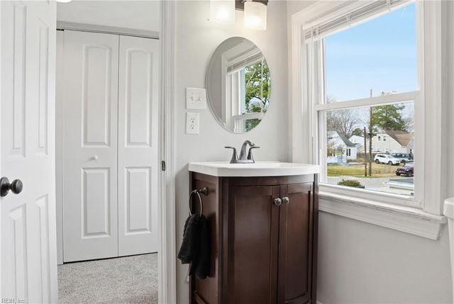 2202 Silbert RD, Norfolk, VA 23509