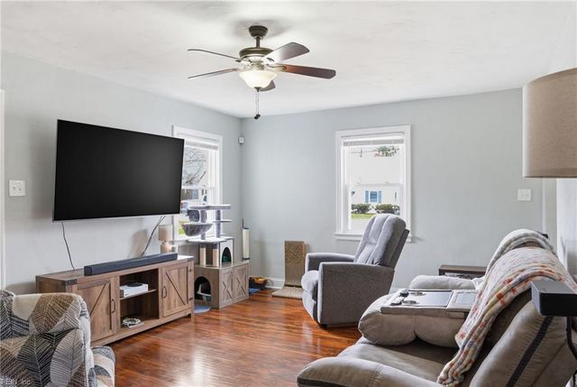 2202 Silbert RD, Norfolk, VA 23509