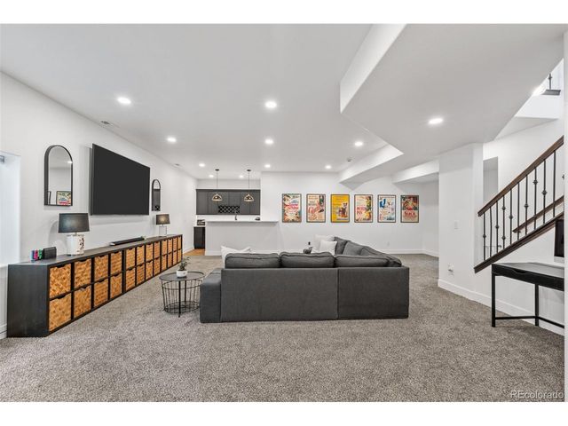 6341 Deco Dr, Colorado Springs, CO 80924