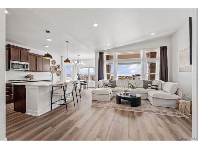 6341 Deco Dr, Colorado Springs, CO 80924