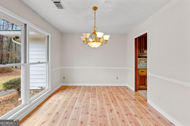 516 Old Senoia Road, Fayetteville, GA 30215