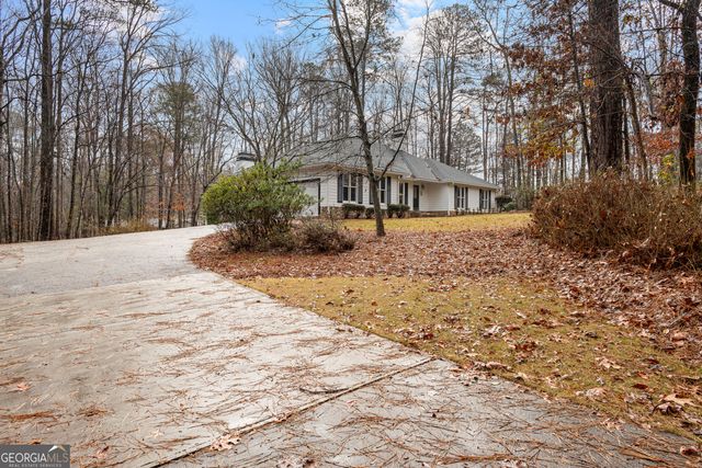 516 Old Senoia Road, Fayetteville, GA 30215