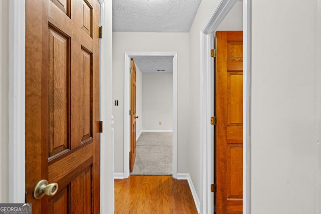 516 Old Senoia Road, Fayetteville, GA 30215