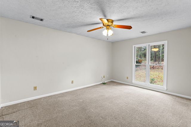 516 Old Senoia Road, Fayetteville, GA 30215