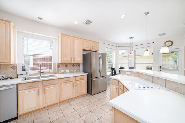 3822 Shady Harbor Drive, Houston, TX 77082