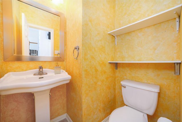 3822 Shady Harbor Drive, Houston, TX 77082