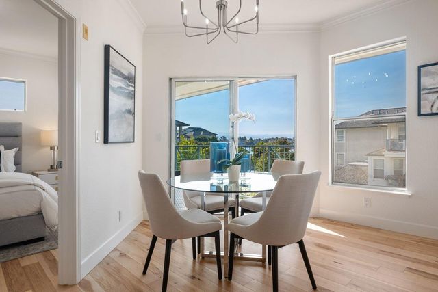 300 Baltic Circle 340, Redwood Shores, CA 94065