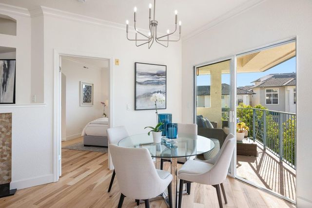 300 Baltic Circle 340, Redwood Shores, CA 94065