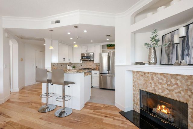 300 Baltic Circle 340, Redwood Shores, CA 94065