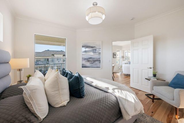 300 Baltic Circle 340, Redwood Shores, CA 94065