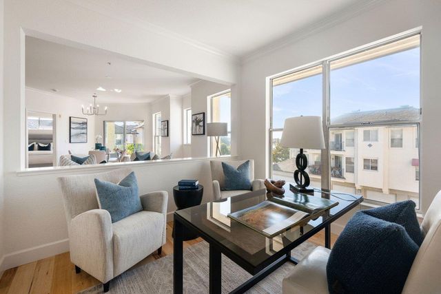 300 Baltic Circle 340, Redwood Shores, CA 94065