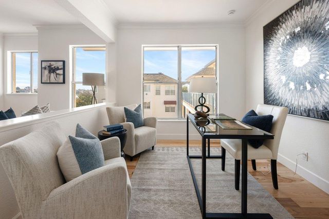 300 Baltic Circle 340, Redwood Shores, CA 94065