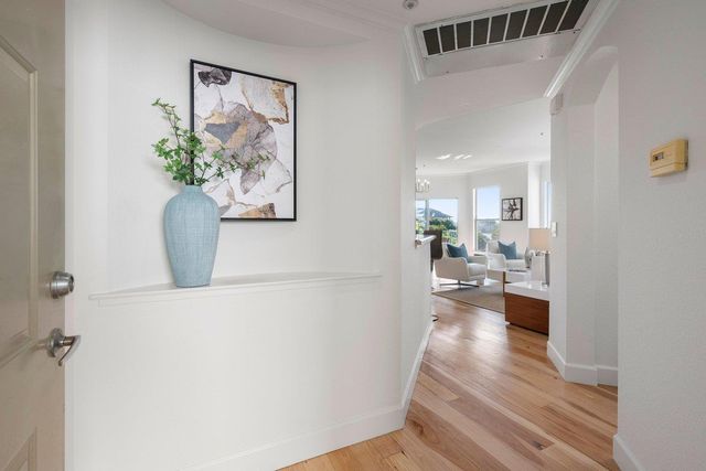 300 Baltic Circle 340, Redwood Shores, CA 94065