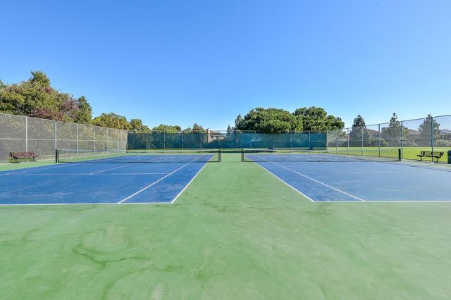 300 Baltic Circle 340, Redwood Shores, CA 94065