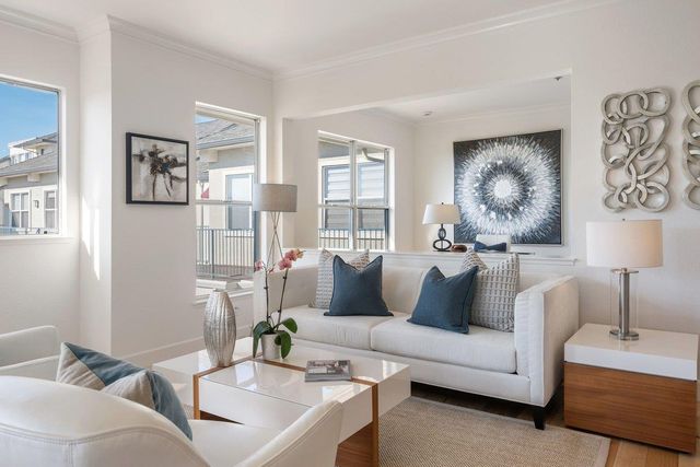 300 Baltic Circle 340, Redwood Shores, CA 94065
