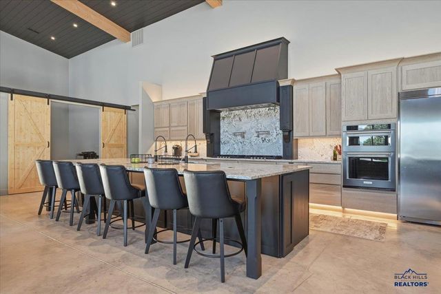 11846 THREE PEAKS PASS RD, Whitewood, SD 57793