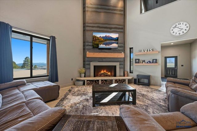 11846 THREE PEAKS PASS RD, Whitewood, SD 57793