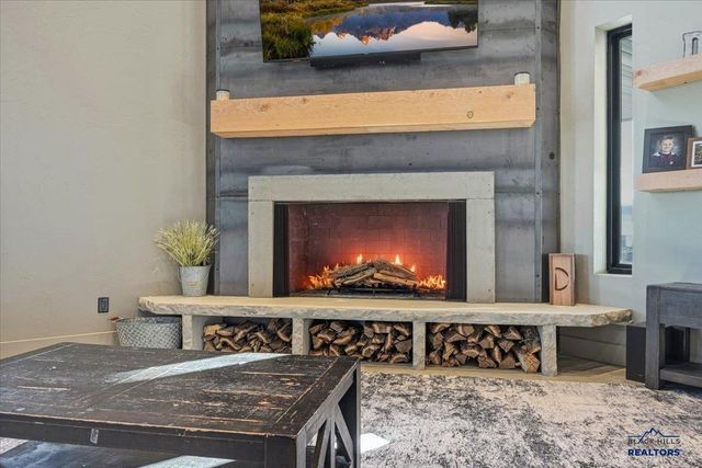 11846 THREE PEAKS PASS RD, Whitewood, SD 57793