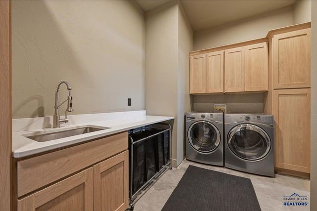 11846 THREE PEAKS PASS RD, Whitewood, SD 57793