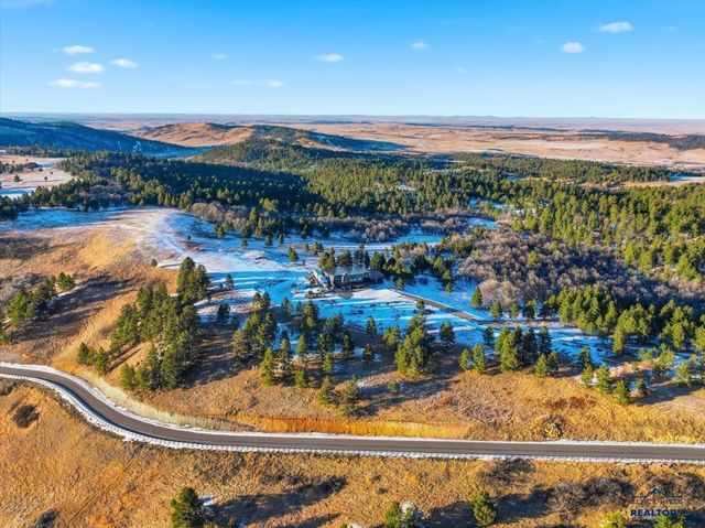 11846 THREE PEAKS PASS RD, Whitewood, SD 57793