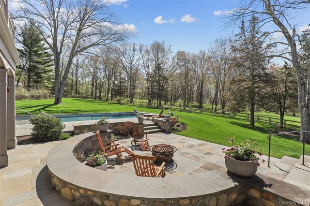 12 E Ridge Road, Waccabuc, NY 10597