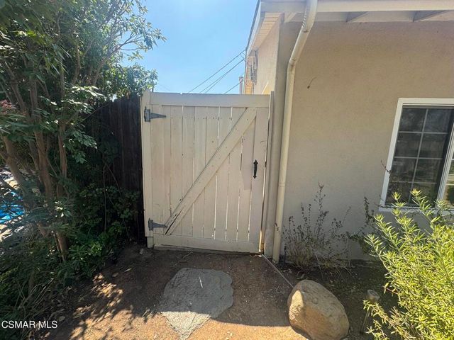 710 Calle Cardo B, Thousand Oaks, CA 91360