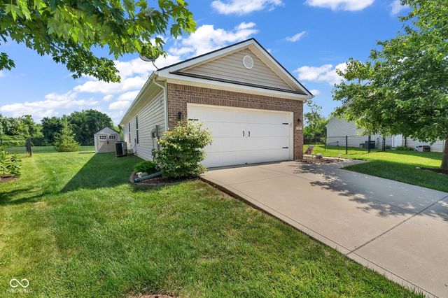 757 Aerostar Court, Avon, IN 46123
