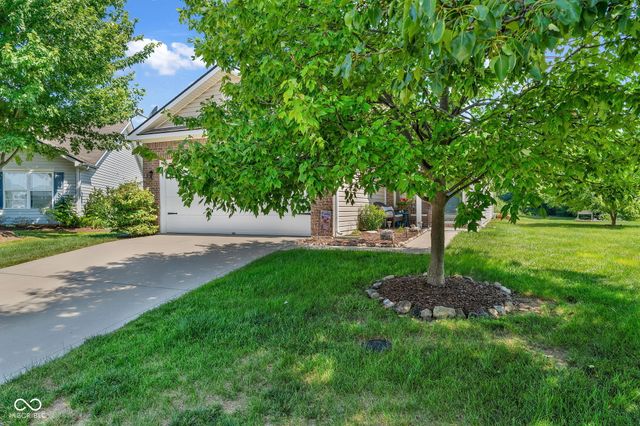 757 Aerostar Court, Avon, IN 46123