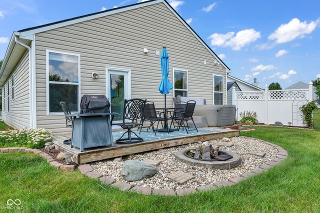 757 Aerostar Court, Avon, IN 46123