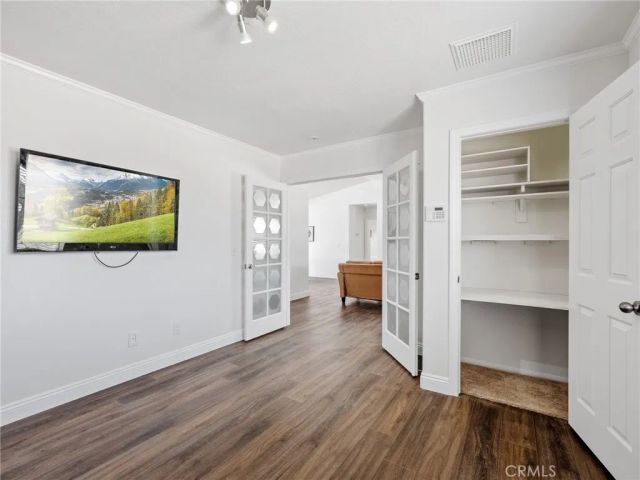 22163 Broken Lance Road, Apple Valley, CA 92307