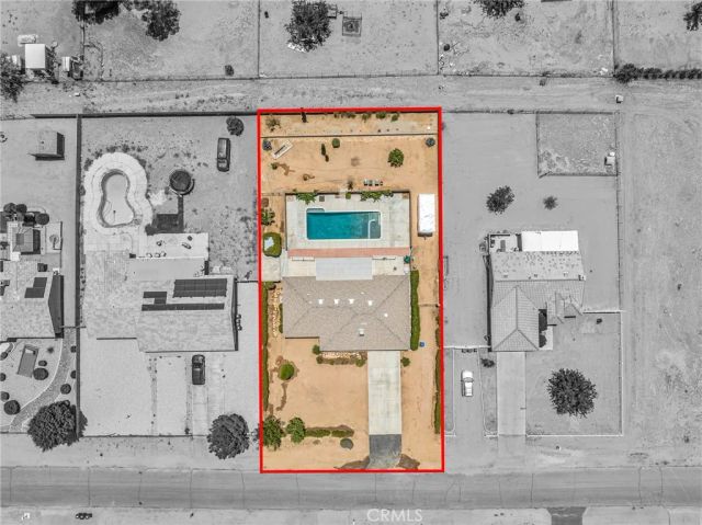 22163 Broken Lance Road, Apple Valley, CA 92307