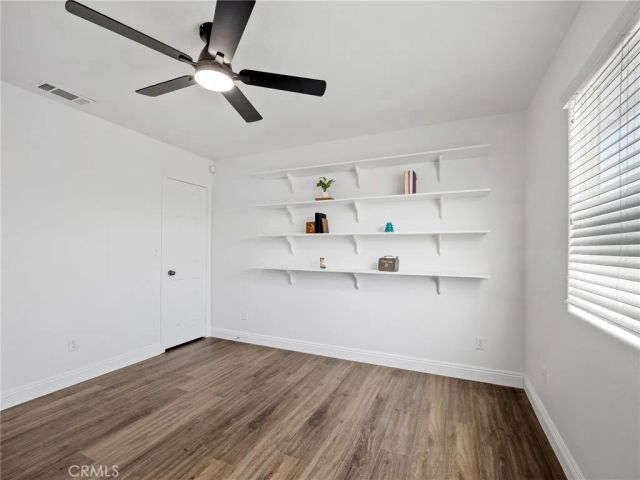 22163 Broken Lance Road, Apple Valley, CA 92307