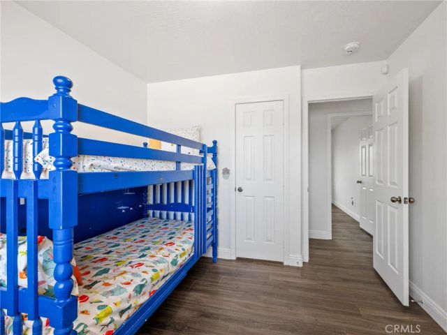 22163 Broken Lance Road, Apple Valley, CA 92307