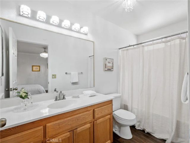 22163 Broken Lance Road, Apple Valley, CA 92307