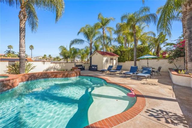 23646 Big Butte Drive, Canyon Lake, CA 92587