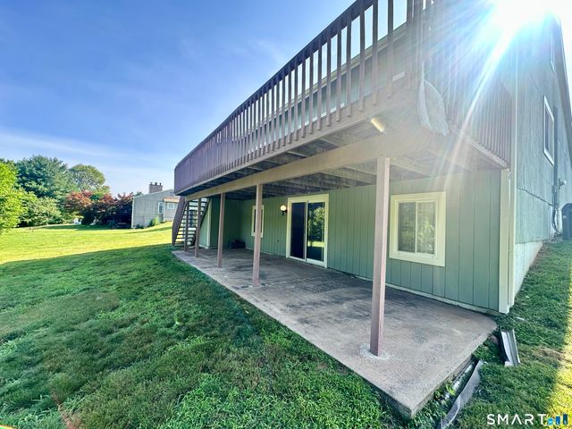 93 Woodland Avenue, Bloomfield, CT 06002