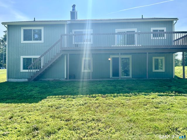 93 Woodland Avenue, Bloomfield, CT 06002