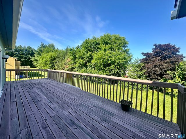93 Woodland Avenue, Bloomfield, CT 06002