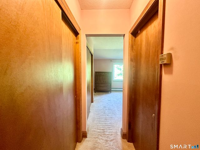 93 Woodland Avenue, Bloomfield, CT 06002