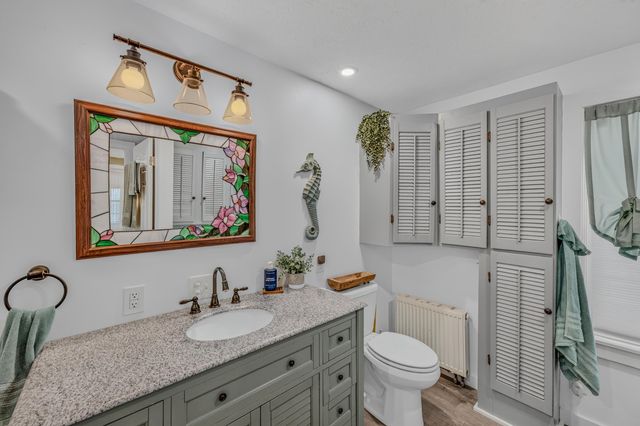 2 Thurlow Street, Plymouth, NH 03264