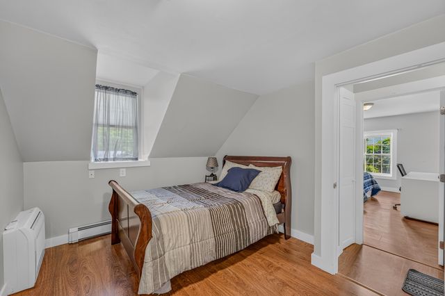 2 Thurlow Street, Plymouth, NH 03264